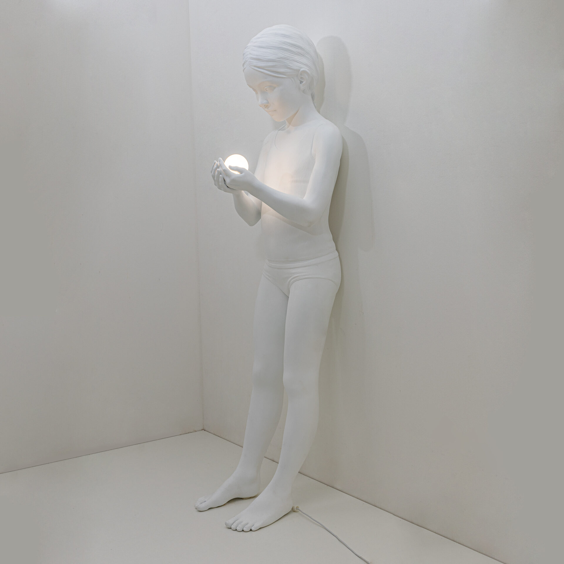 Scultura in resina con luce led